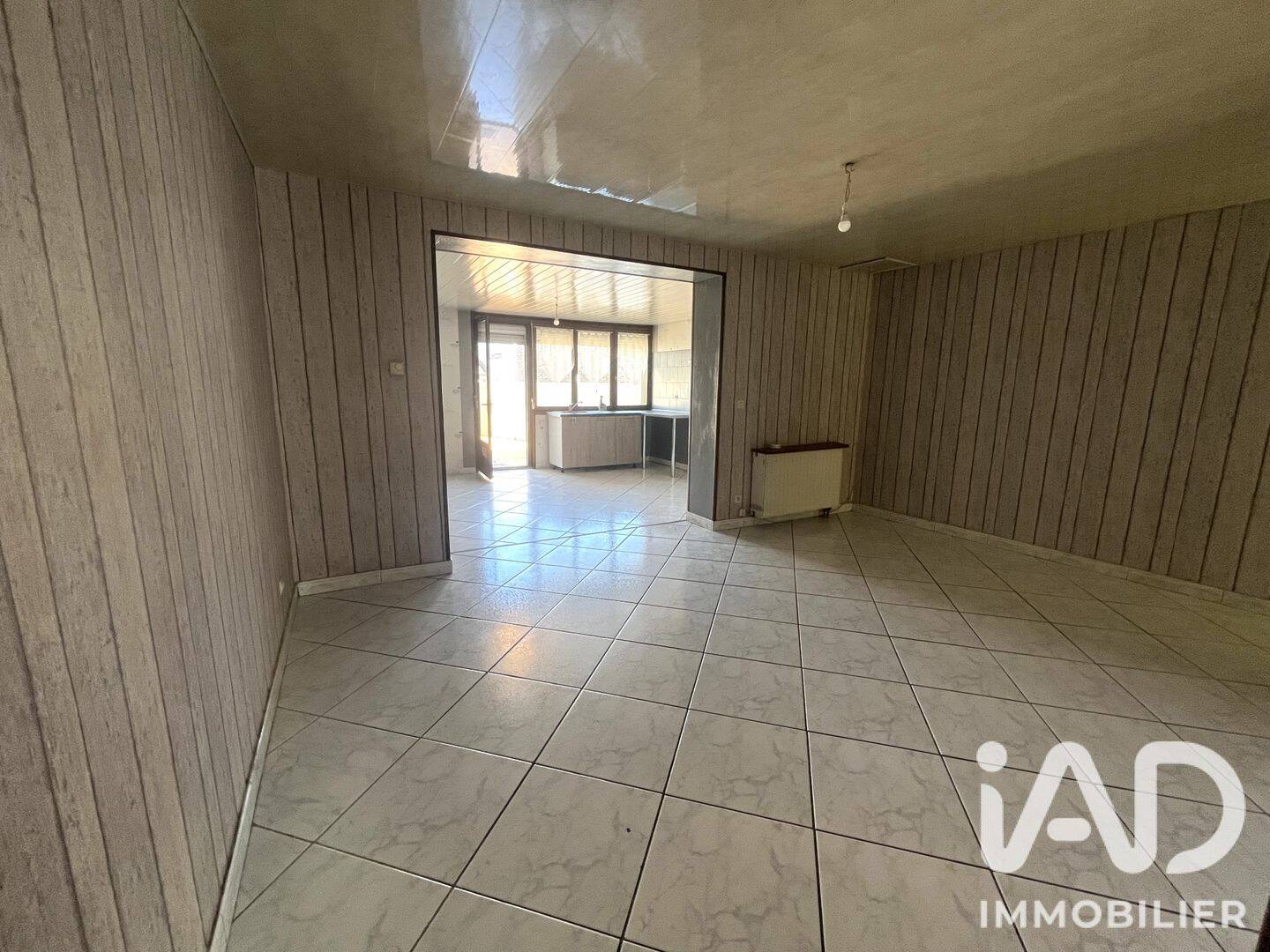 Maison 6 pièces 130 m² · à Rœulx · 130 m² · 96 000 €