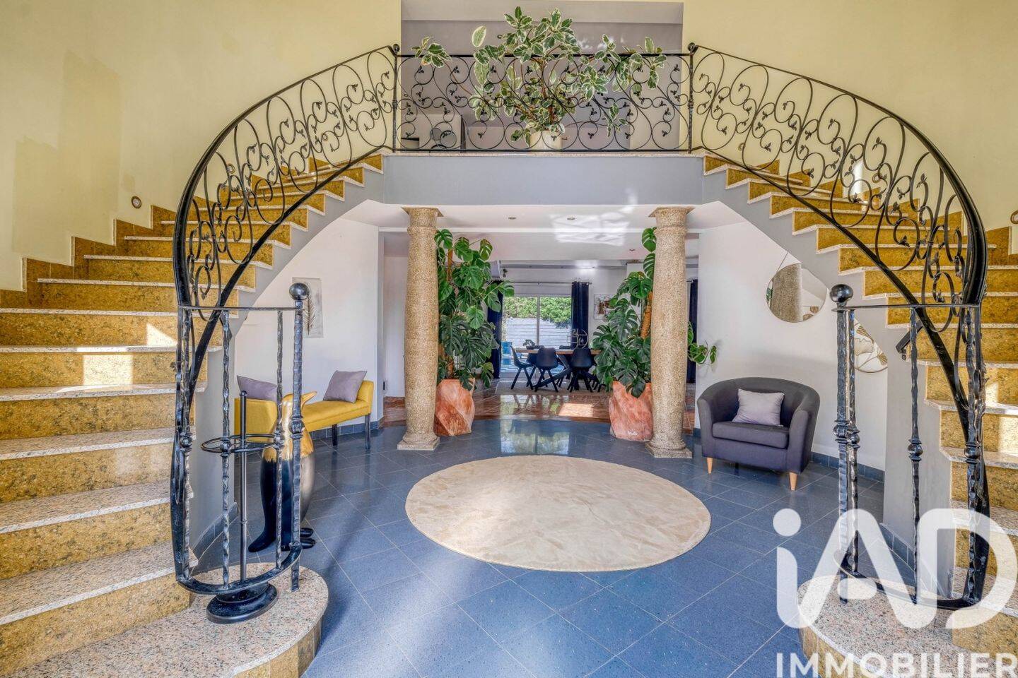 Maison 8 pièces 375 m² · à Provins · 375 m² · 569 000 €