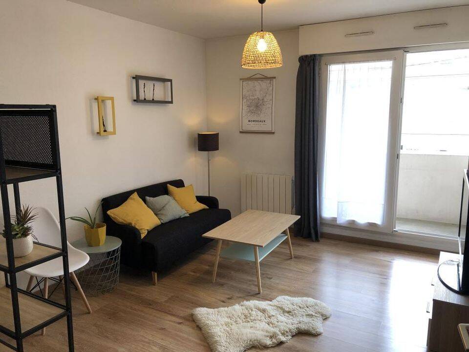 Appartement 1 pièce 30 m² · à Bordeaux · 30 m² · 795 €