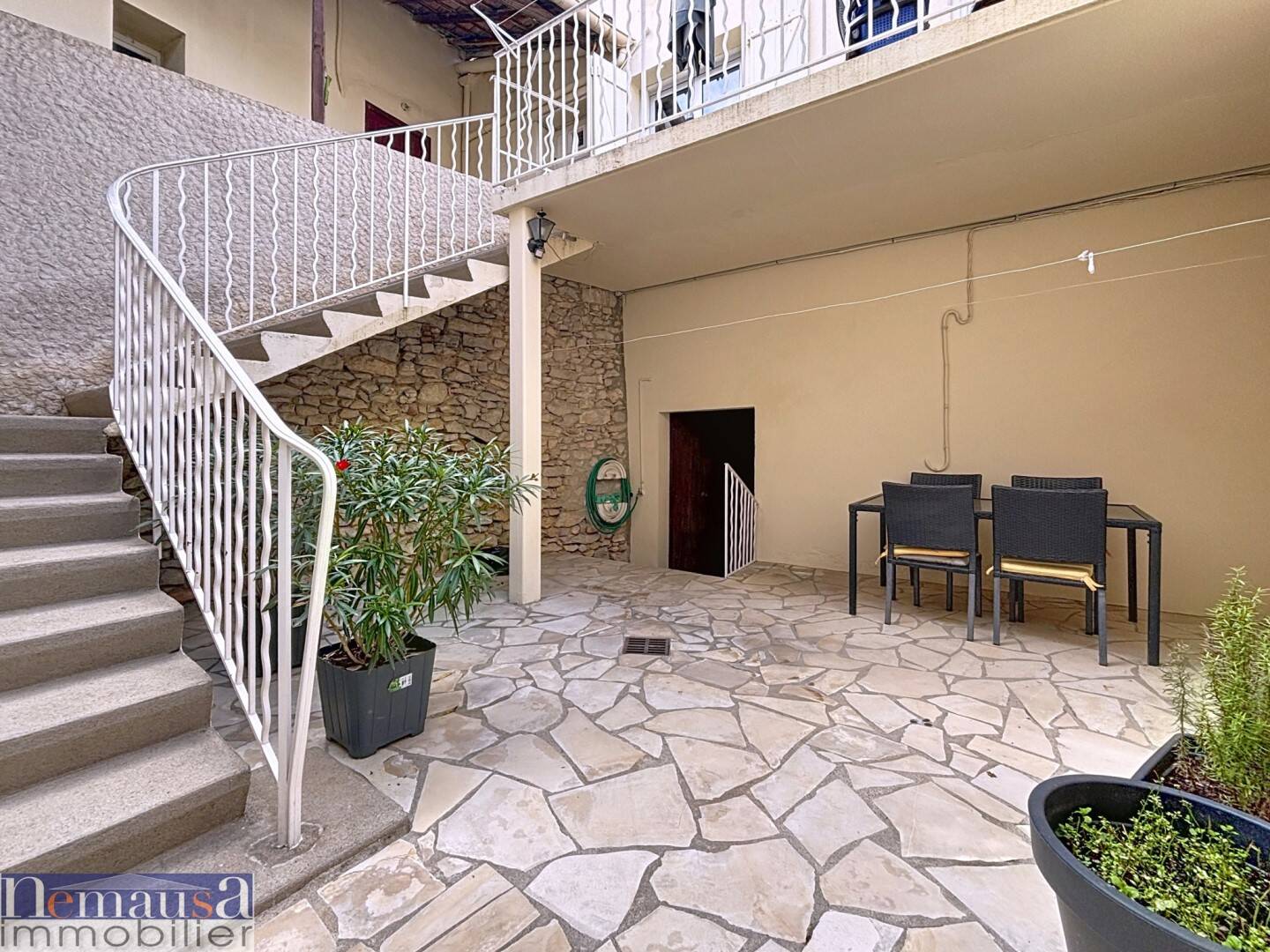 Maison 4 pièces 107 m² · à Nîmes · 107 m² · 228 000 €