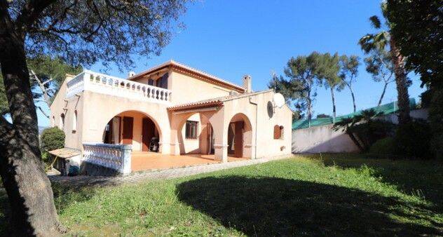 Maison 5 pièces 126 m² · à La Seyne-sur-Mer · 126 m² · 2 500 €/mois