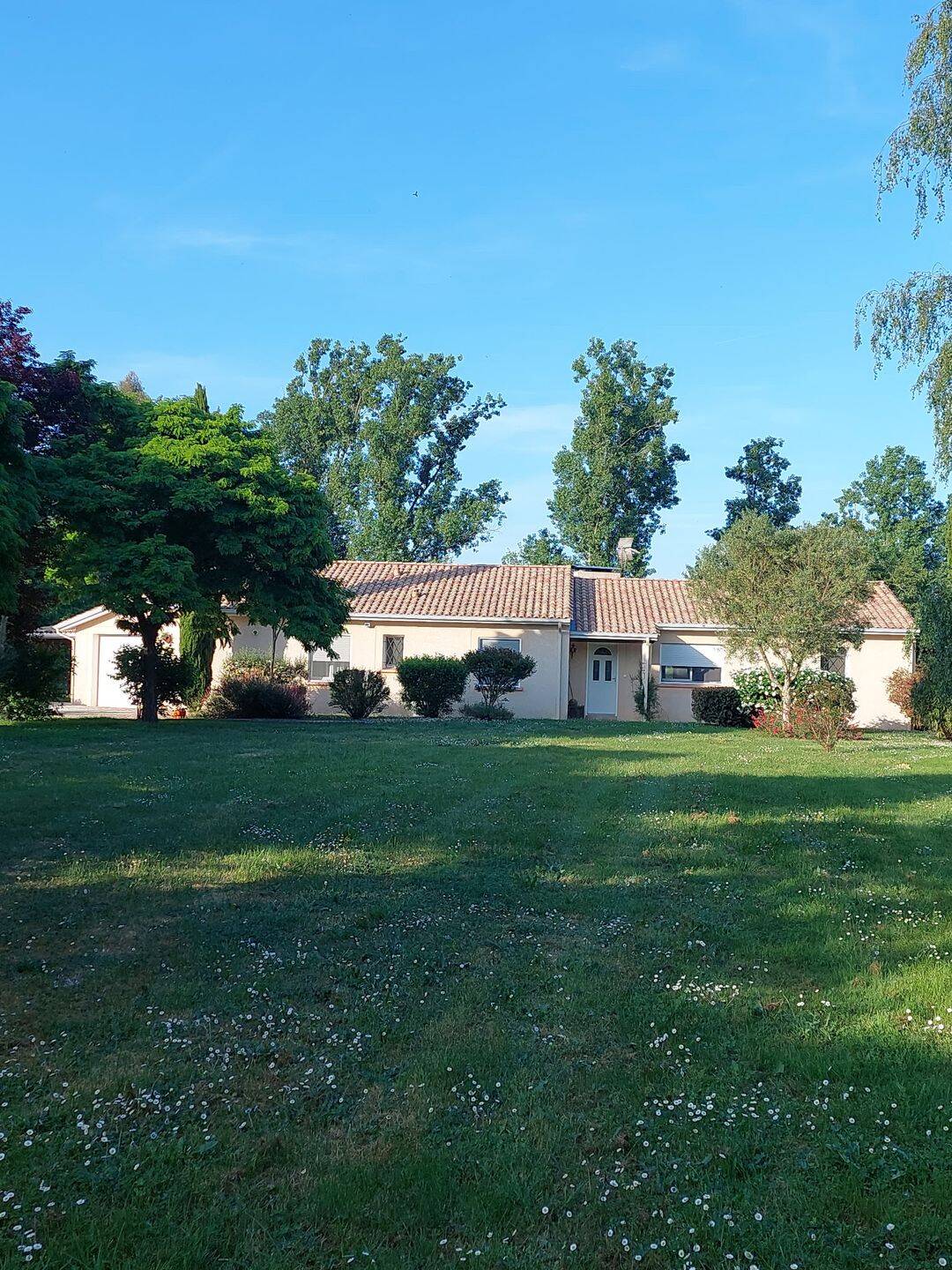 Maison 5 pièces 127 m² · à Casseneuil · 127 m² · 370 000 €