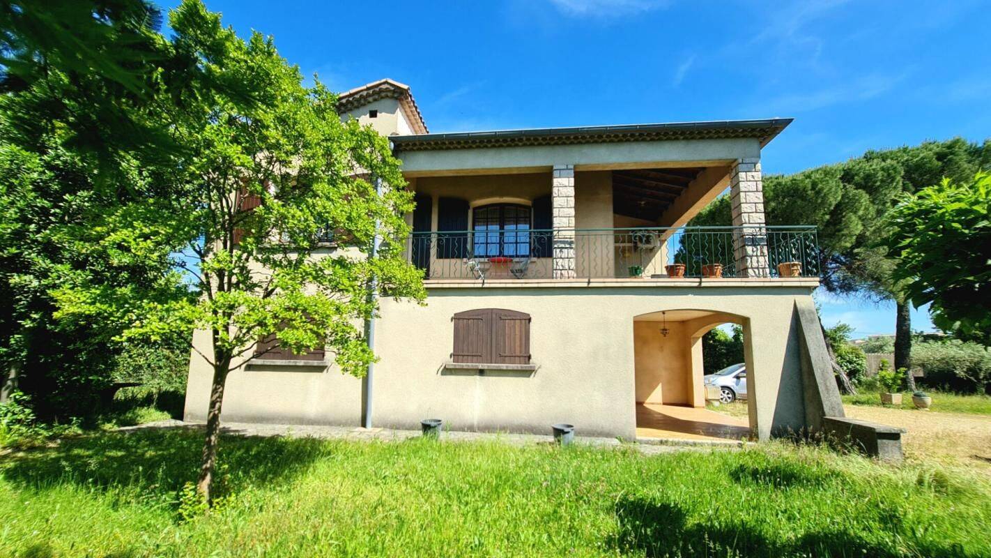 Maison 7 pièces 172 m² · à Alès · 171,9 m² · 330 000 €