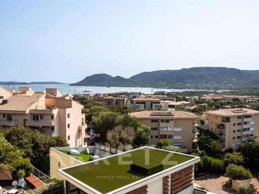 Appartement à vendre 798 000 € 5 pièces 3 chambres 96 m² Étage 3/4 Zone Périphérique Porto-Vecchio 20137