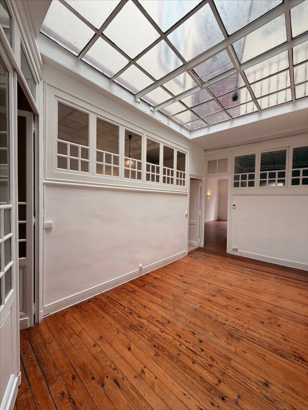 Appartement 4 pièces 153 m² · à Bordeaux · 152,5 m² · 1 748 €