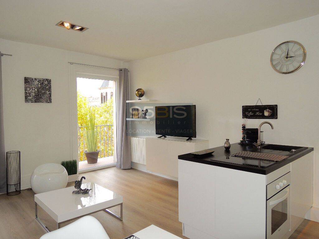 Appartement 2 pièces 37 m² · à Lyon 6ème Arrondissement · 37 m² · 1 295 €
