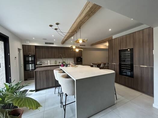 Maison à vendre 395 000 € 4 pièces 3 chambres 160 m² École primaire Scaliger-École maternelle Scaliger Agen 47000