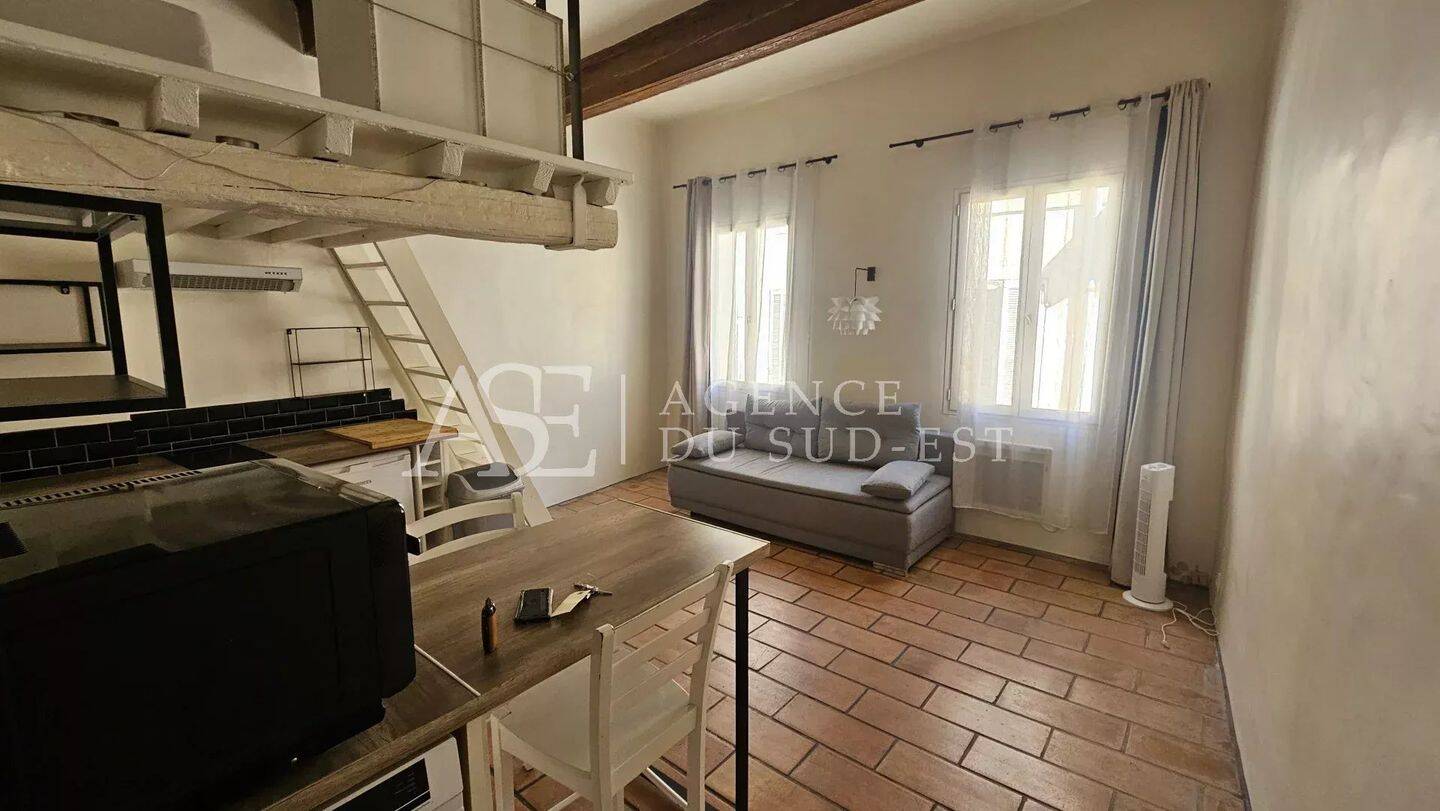 Appartement 1 pièce 24 m² · à Aix-en-Provence · 24 m² · 810 €