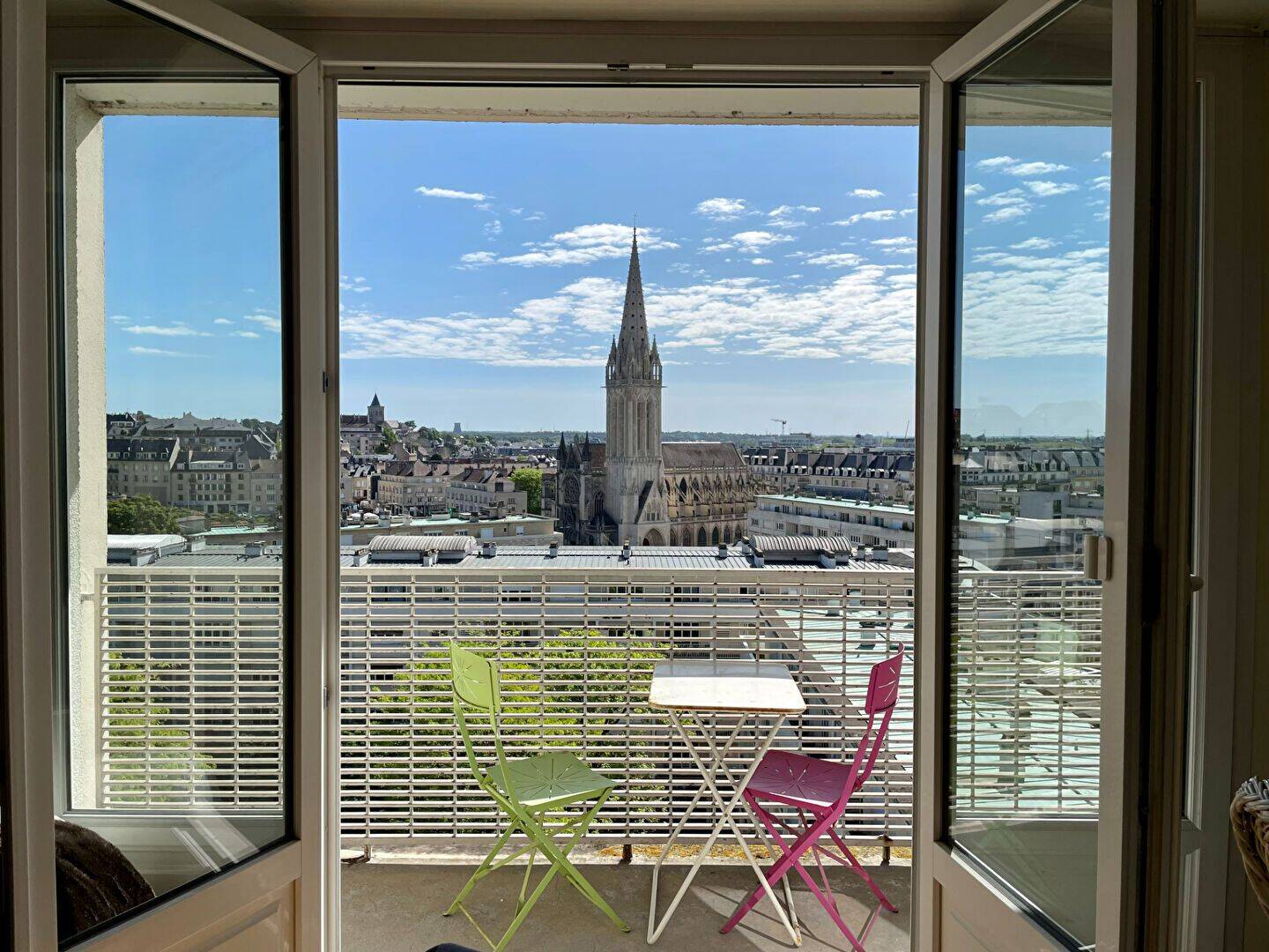 Appartement 1 pièce 48 m² · à Caen · 47,6 m² · 560 €