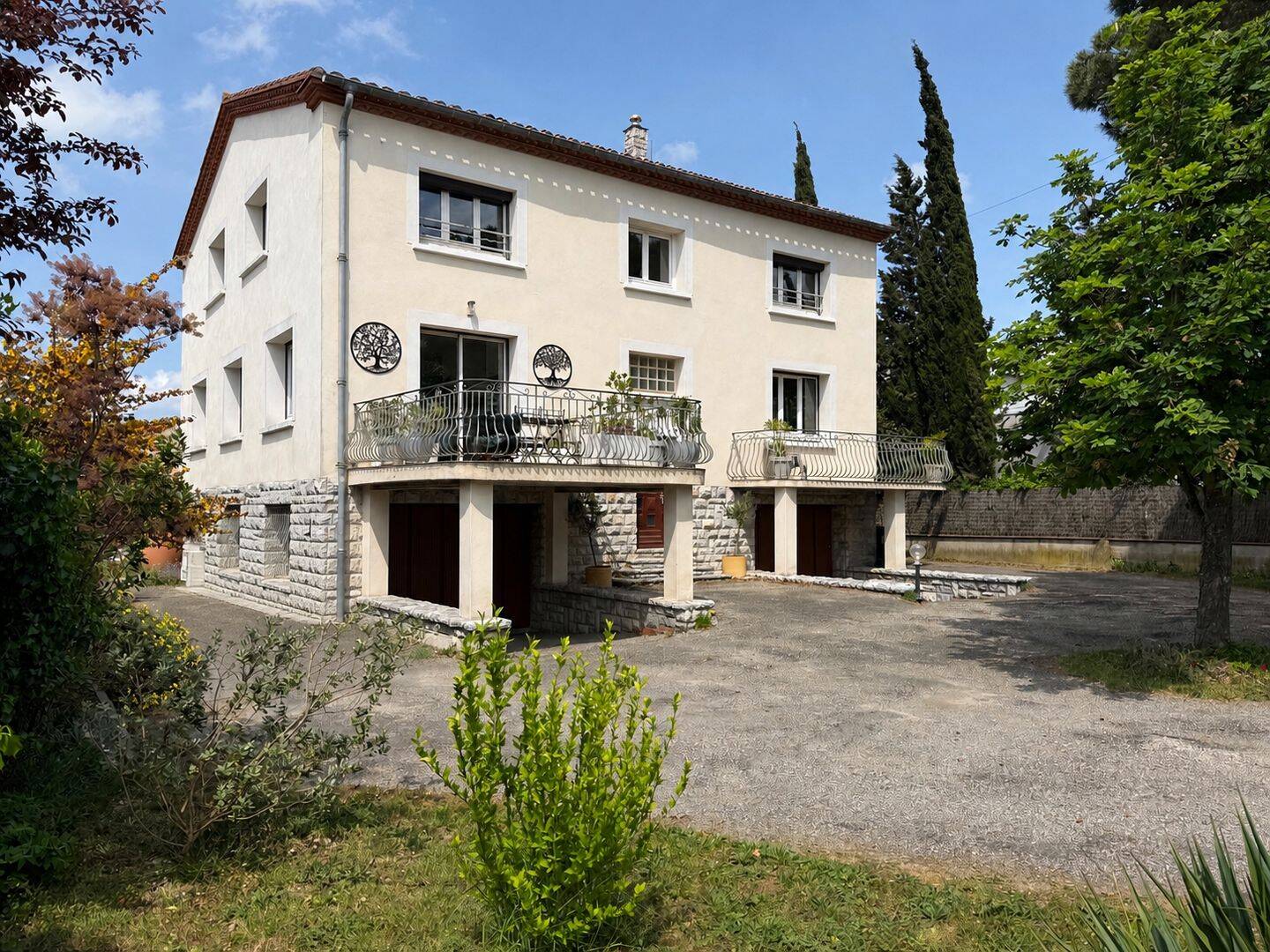 Maison 6 pièces 243 m² · à Carcassonne · 243 m² · 450 000 €