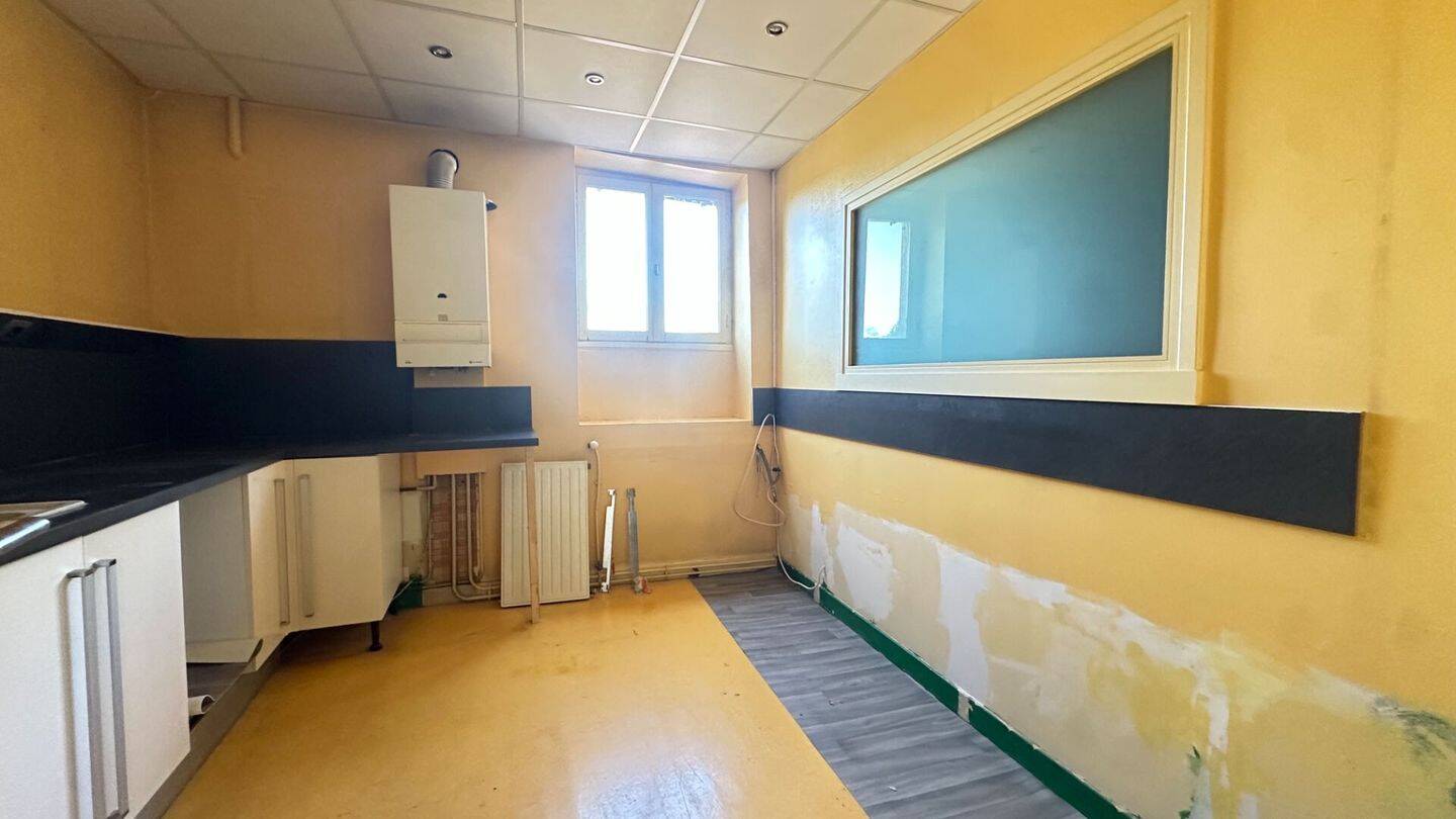Appartement 5 pièces 74 m² · à Pont-Évêque · 73,5 m² · 119 000 €
