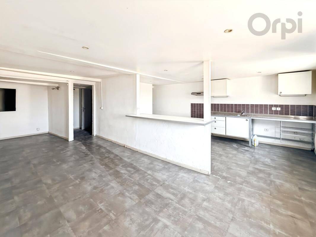Appartement 1 pièce 51 m² · à Sisteron · 50,6 m² · 450 €/mois