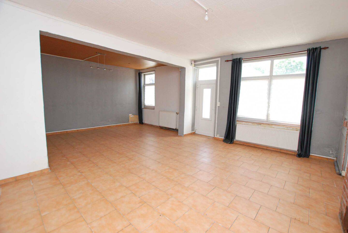 Maison 6 pièces 109 m² · à Vieux-Reng · 109 m² · 65 000 €