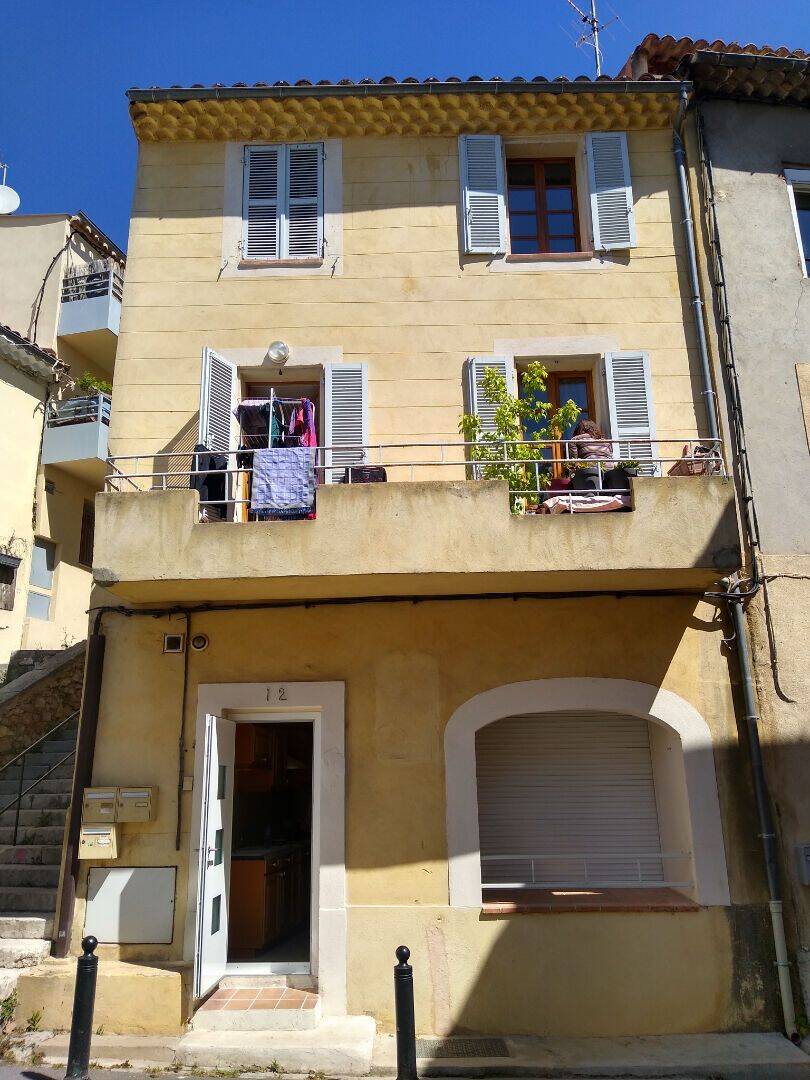Appartement 3 pièces 61 m² · à Rousset · 61 m² · 957 €/mois