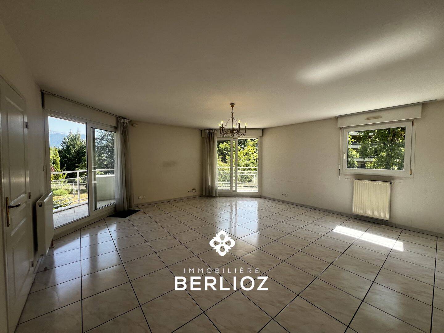 Appartement 3 pièces 82 m² · à Meylan · 82,1 m² · 1 250 €/mois