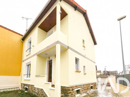 Maison à vendre 395 000 € 5 pièces 4 chambres 136 m² 277 m² de terrain Edouard Vaillant Bobigny 93000