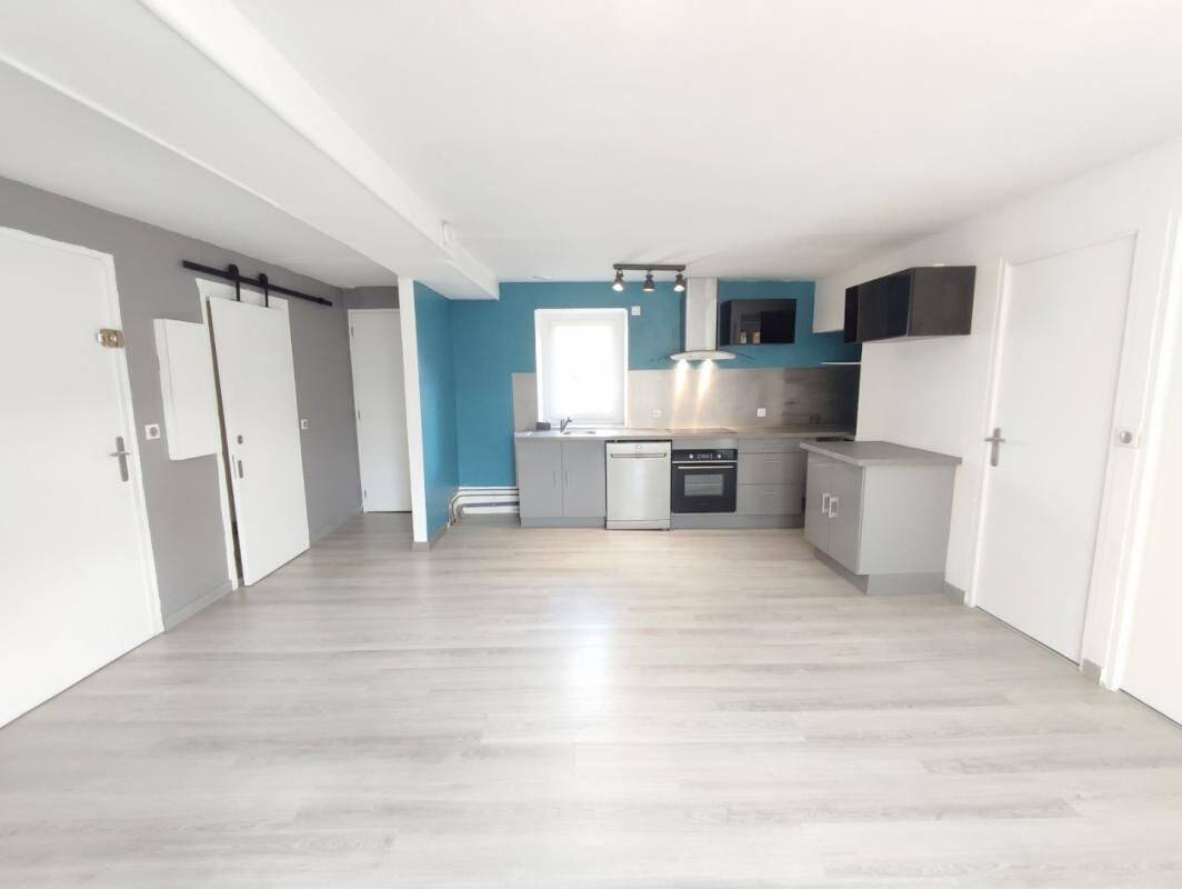 Appartement 3 pièces 55 m² · à Pont-de-Chéruy · 55 m² · 715 €/mois