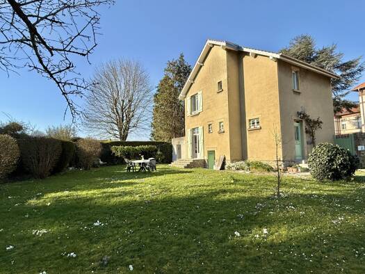 Maison à vendre 273 000 € 5 pièces 3 chambres 100 m² 427 m² de terrain Chaumont-en-Vexin 60240