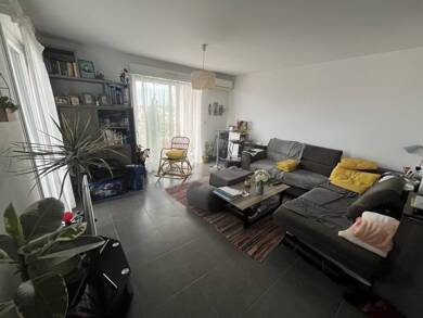 Appartement à louer 580 € 2 pièces 1 chambre 50 m² 4ème étage Lucciana 20290