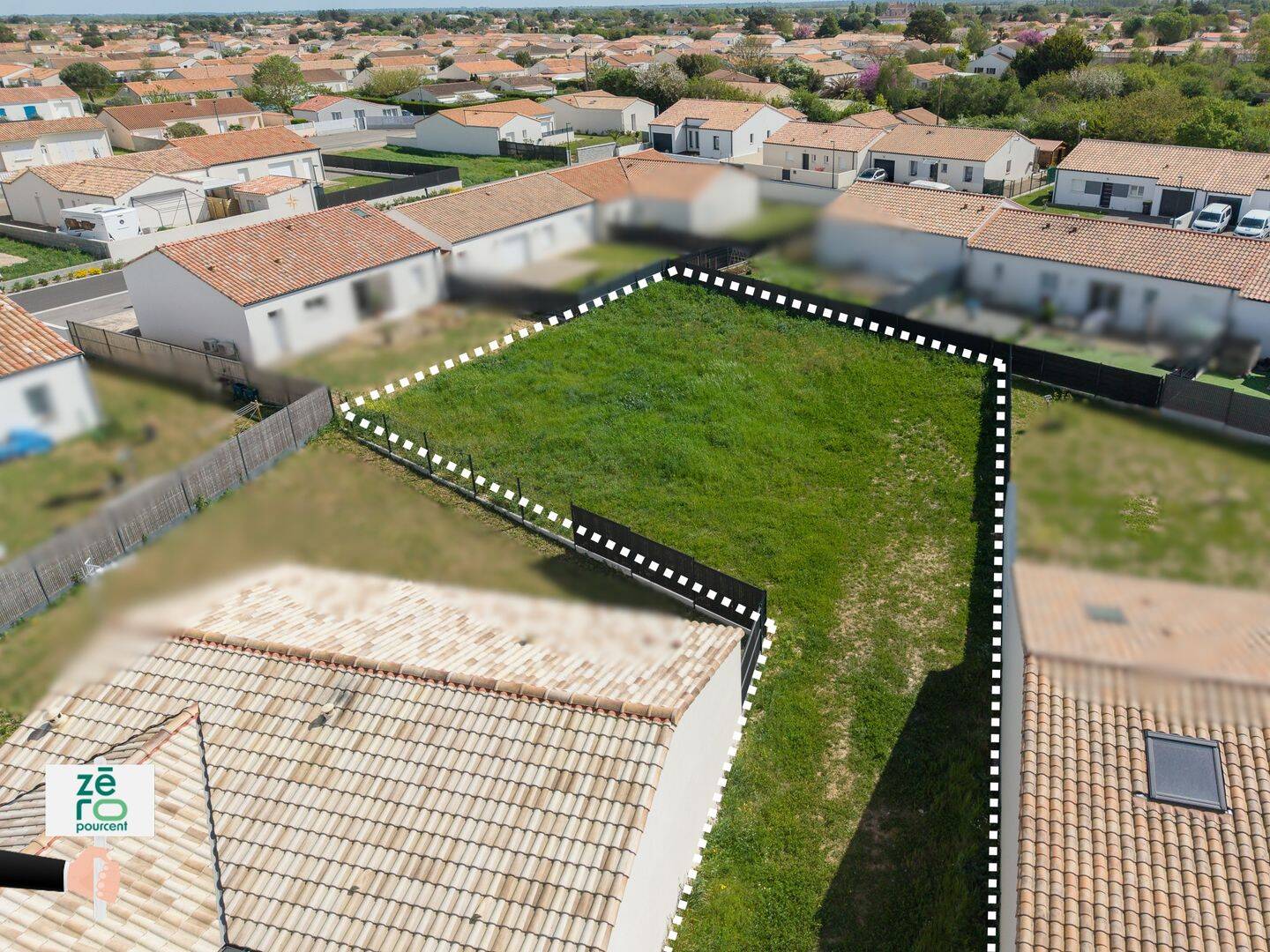Terrain de 650 m² à Angles - photo 2