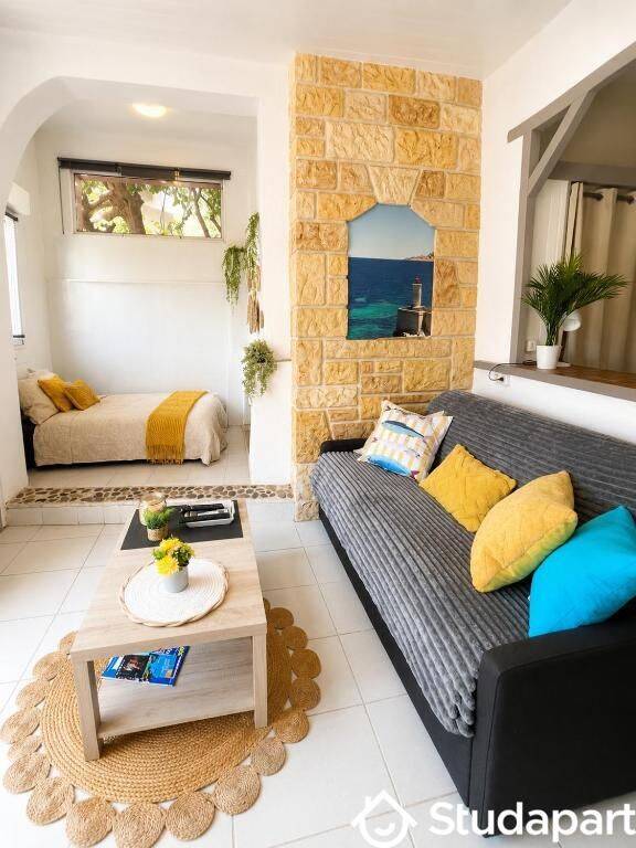 Appartement 1 pièce 30 m² · à Villeneuve-Loubet · 30 m² · 1 250 €