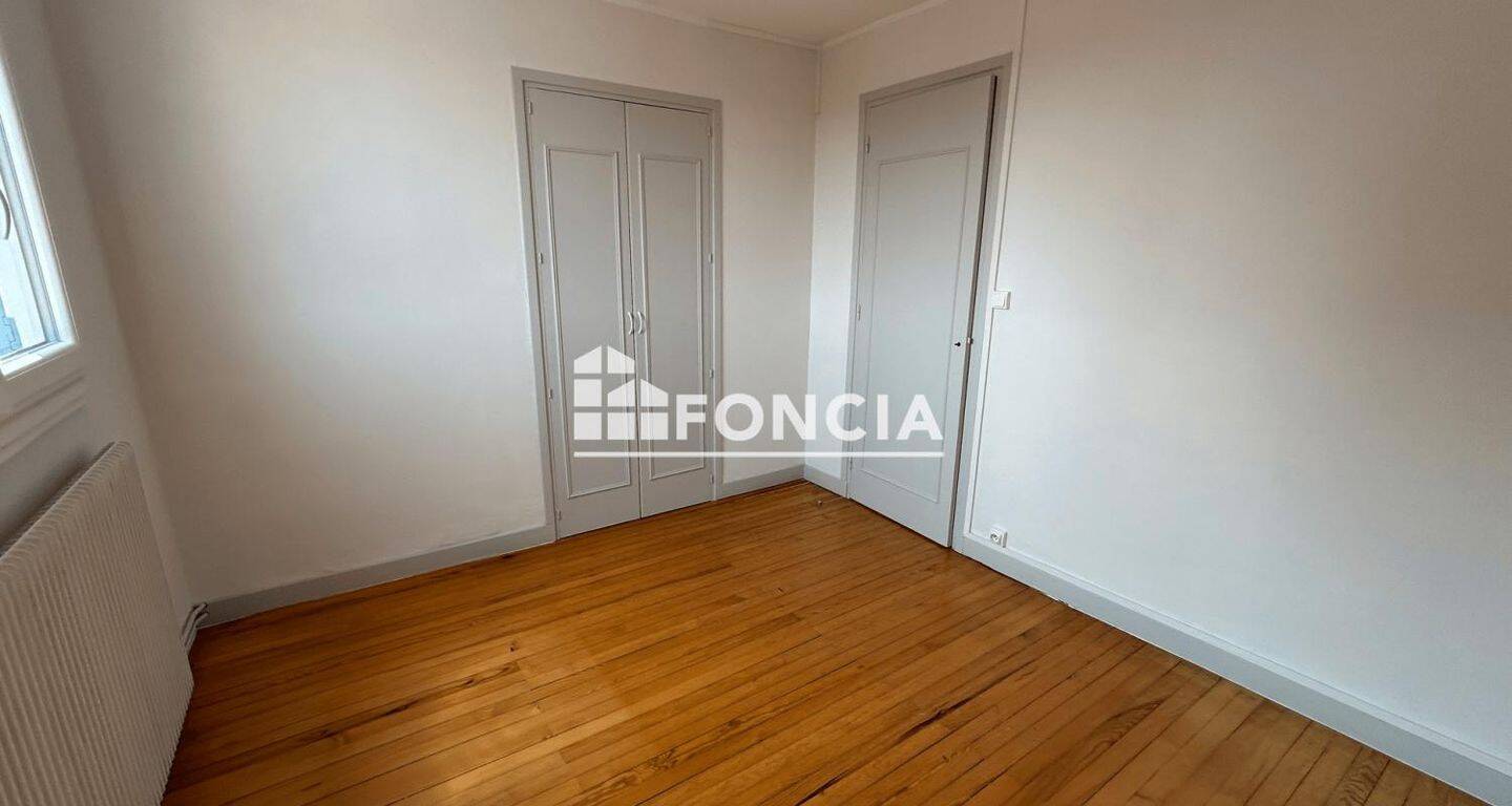 Appartement 4 pièces 63 m² · à Roanne · 63,4 m² · 530 €/mois