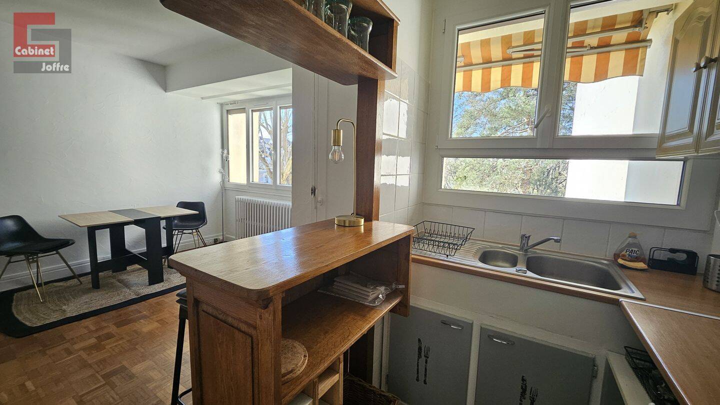 Appartement 1 pièce 32 m² · à Fontainebleau · 32,4 m² · 740 €/mois
