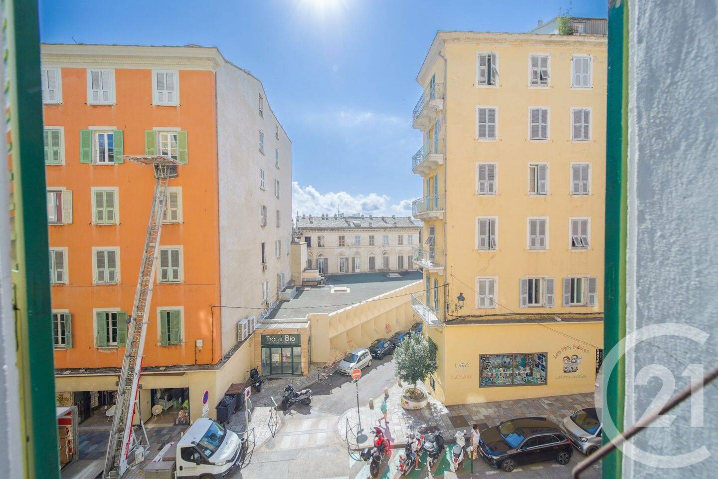 Appartement 8 pièces 185 m² · à Bastia · 185 m² · 577 500 €