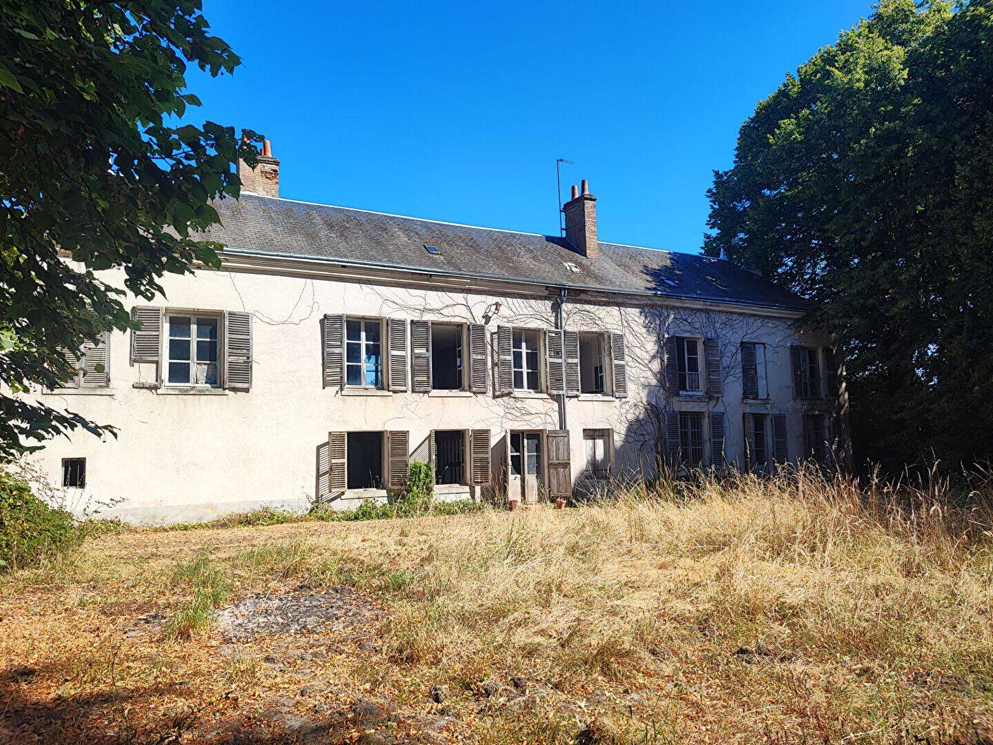 Maison 12 pièces 450 m² · à Saint-Jean-de-Braye · 450 m² · 420 000 €