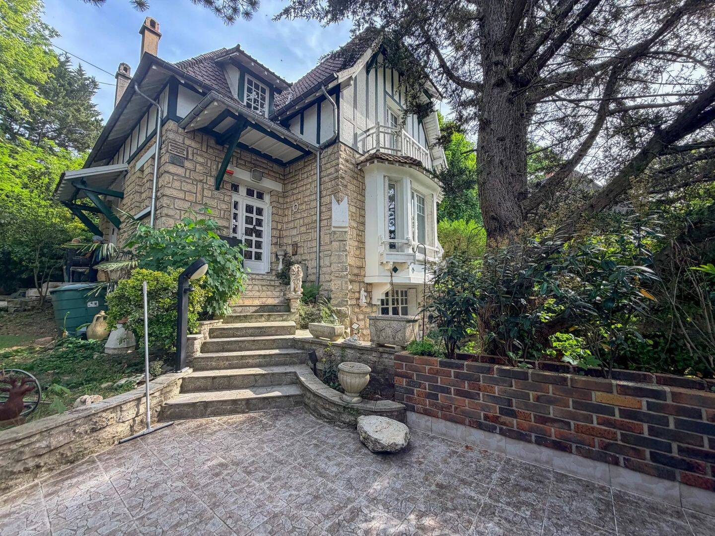 Maison 7 pièces 180 m² · à Le Raincy · 180 m² · 795 000 €