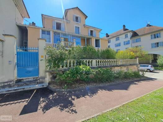 Maison à vendre 255 000 € 7 pièces 3 chambres 122,3 m² 181 m² de terrain Belley 01300