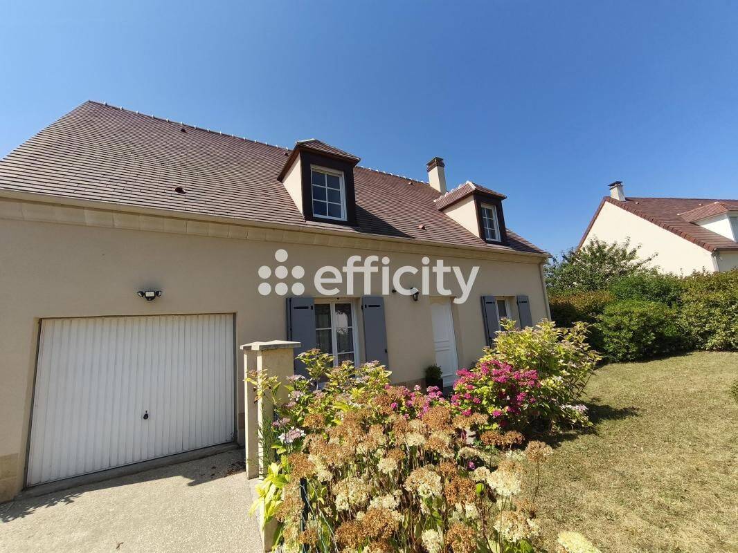 Maison 6 pièces 120 m² · à La Chapelle-en-Serval · 120 m² · 399 000 €