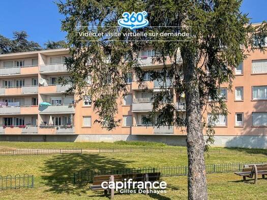 Appartement à vendre 185 000 € 4 pièces 3 chambres 83 m² Étage 2/4 Est Trévoux 01600