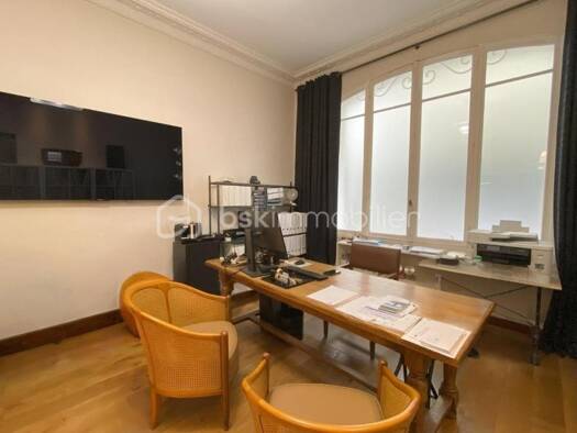 Espace bureau à vendre 760 000 € 55 m² de bureaux Saint Philippe du Roule Paris 8ème arrondissement 75008