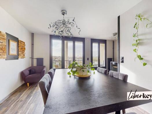 Appartement à vendre 169 500 € 4 pièces 3 chambres 77 m² Étage 4/6 La Marbellière-La Grange Joué-lès-Tours 37300