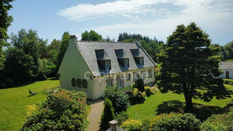 Maison 12 pièces 249 m² · à La Feuillée · 249 m² · 514 800 €