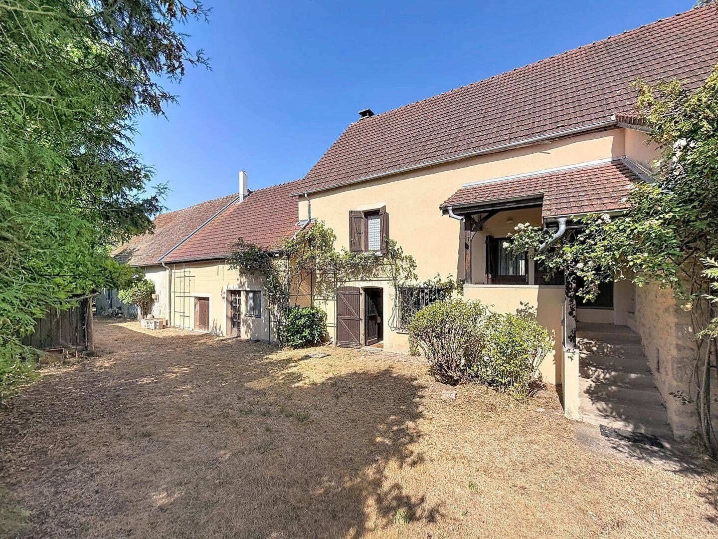 Maison 7 pièces 146 m² · à Marmagne · 146 m² · 129 000 €