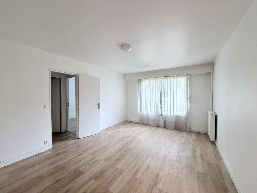 Appartement 2 pièces 47 m² · à La Garenne-Colombes · 47 m² · 1 090 €