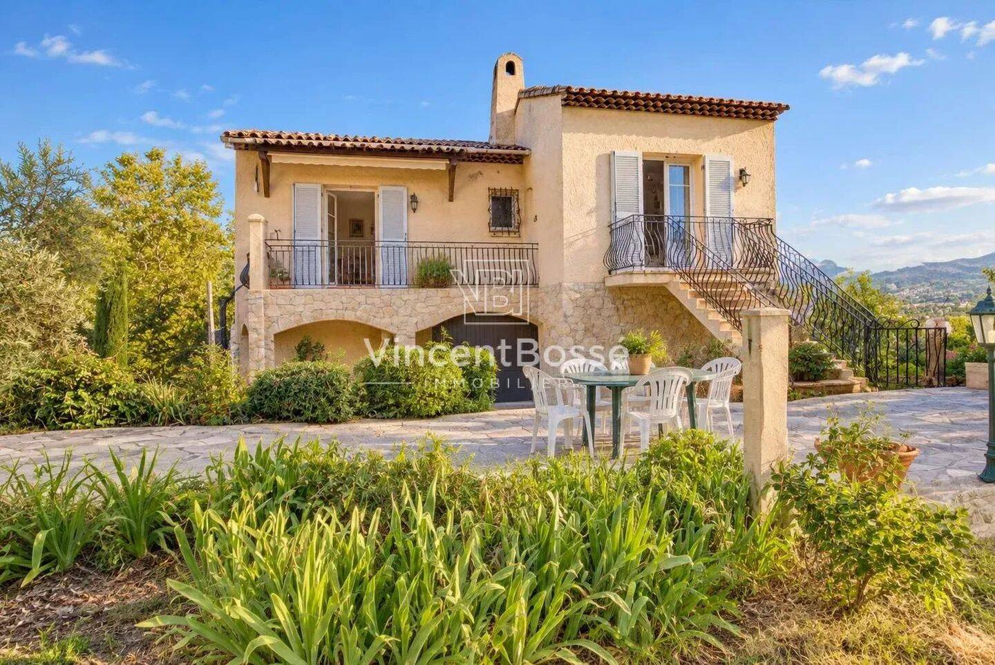 Maison 6 pièces 219 m² · à Nice · 219 m² · 970 000 €