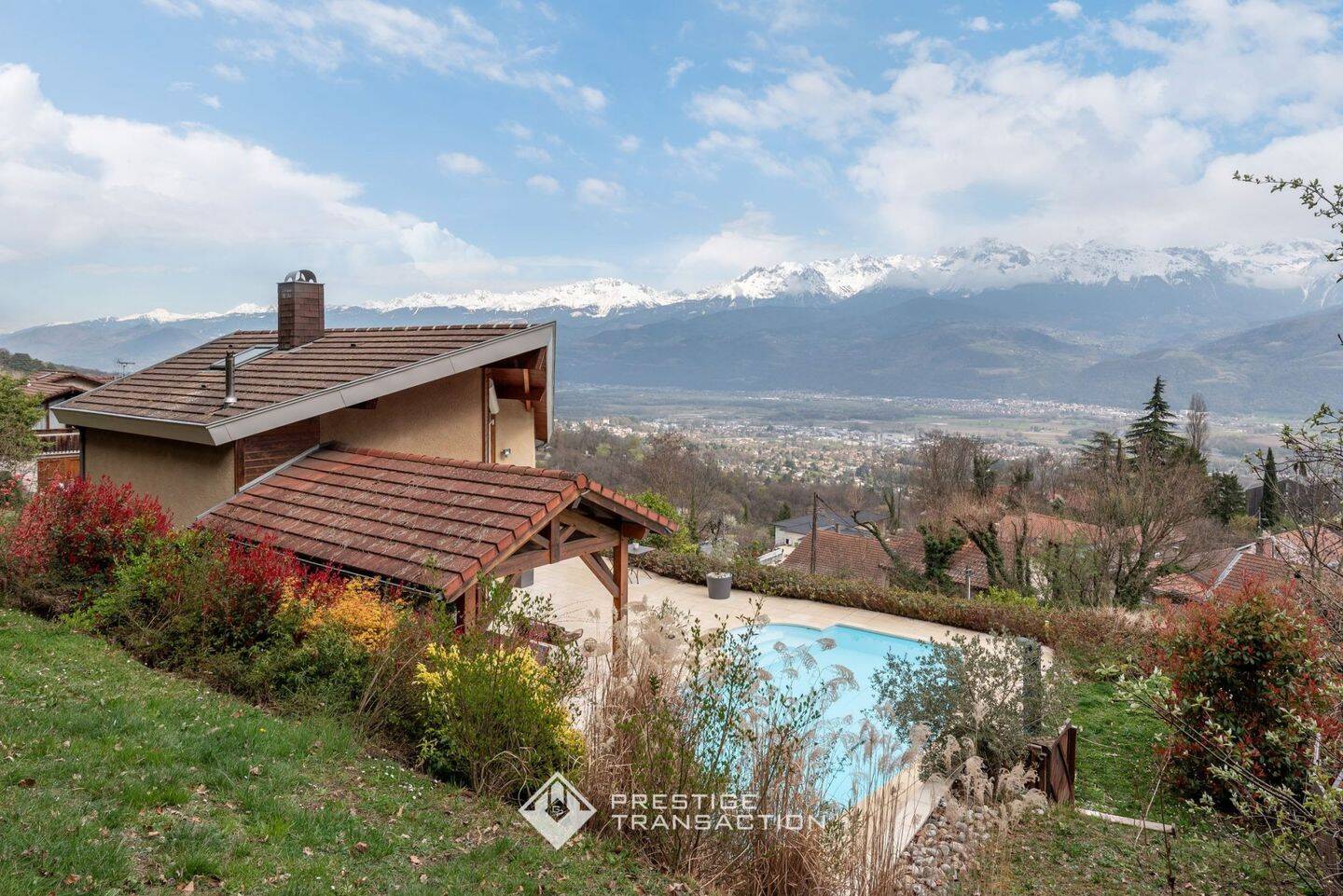 Maison 4 pièces 118 m² · à Corenc · 117,9 m² · 690 000 €