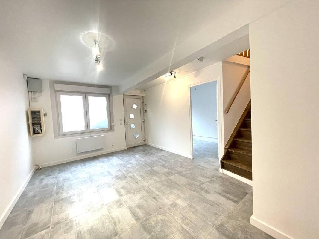 Maison 3 pièces 53 m² · à Roubaix · 53 m² · 899 €