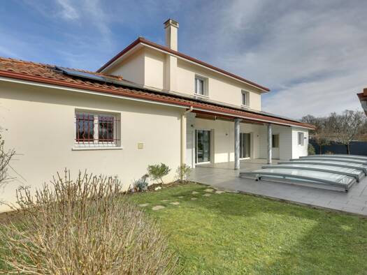 Maison à vendre 525 000 € 7 pièces 5 chambres 210 m² 840 m² de terrain Sainte-Marie-de-Gosse 40390