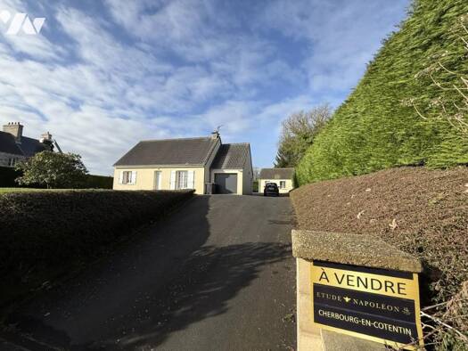 Maison de plain-pied à vendre 252 600 € 4 pièces 2 chambres 60 m² 1 189 m² de terrain Rauville-la-Bigot 50260