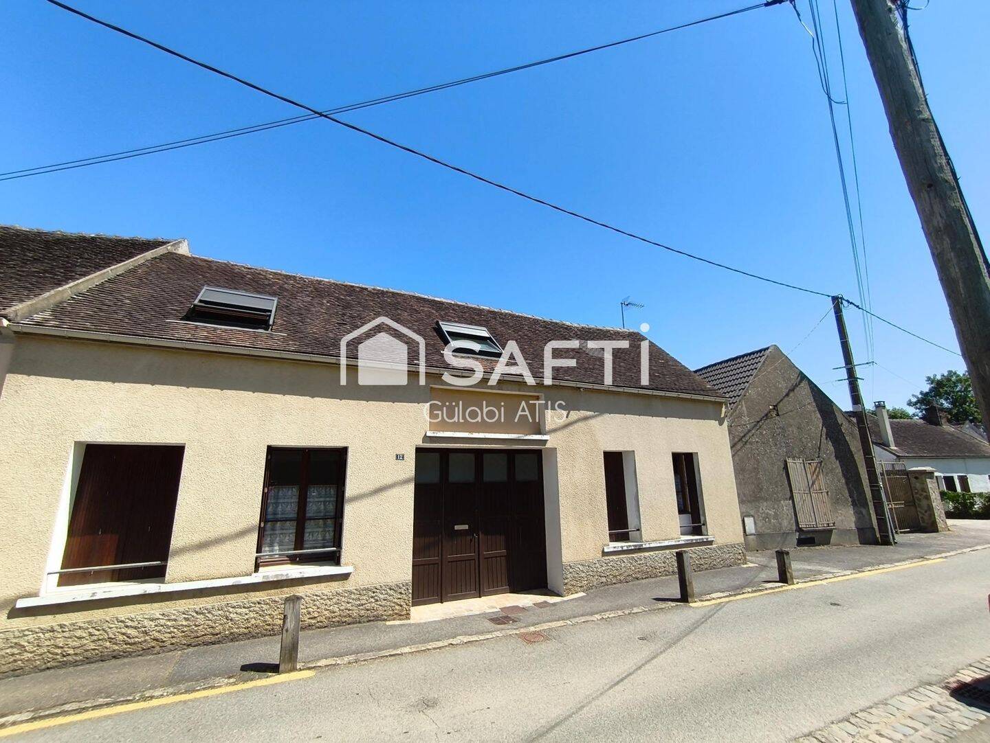 Maison 5 pièces 112 m² · à Villeneuve-la-Guyard · 112 m² · 130 000 €