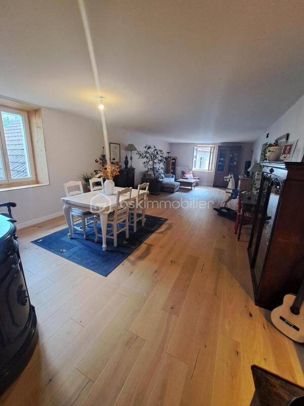 Appartement 7 pièces 170 m² · à Hauts de Bienne · 170 m² · 259 000 €