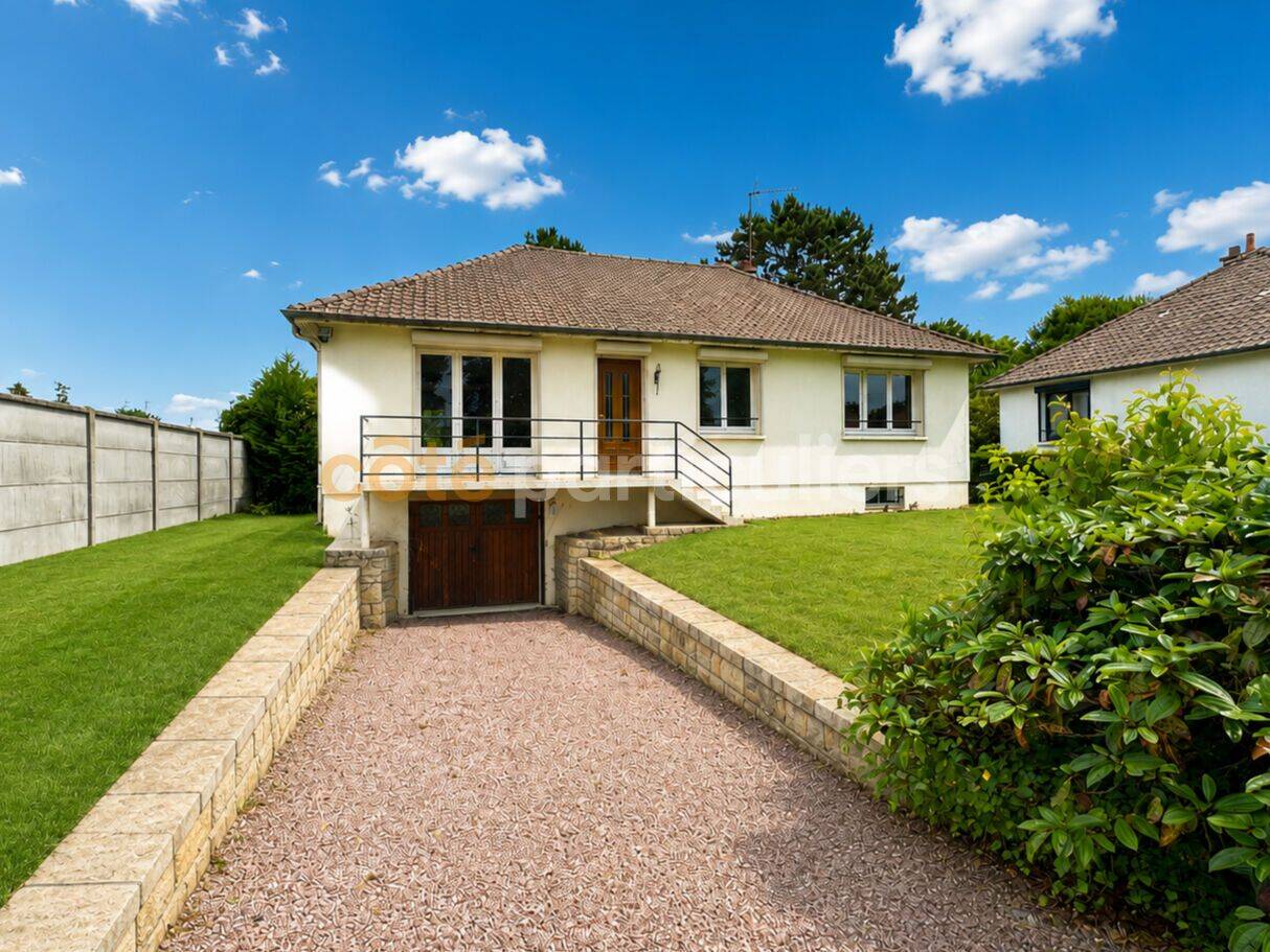 Maison 5 pièces 94 m² · à Nesle · 93,5 m² · 137 990 €