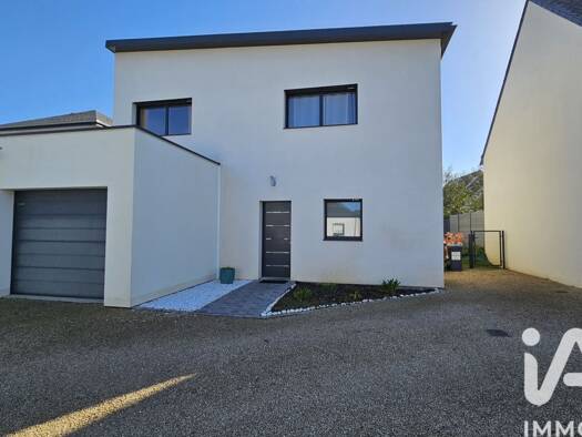 Maison à vendre 283 720 € 5 pièces 3 chambres 103 m² 412 m² de terrain Andouillé-Neuville 35250