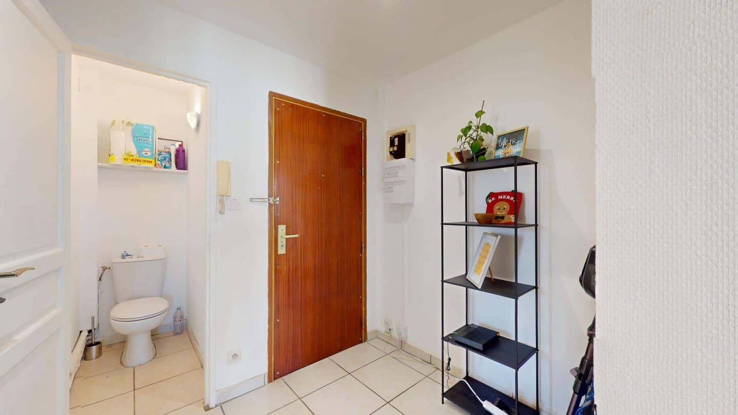 Room in Route de Seysses, Toulouse for 74 m² with 4 bedrooms - C — 15