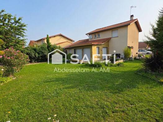 Maison à vendre 310 000 € 7 pièces 4 chambres 147 m² 766 m² de terrain Centre-Saint Germain-Vareilles Ambérieu-en-Bugey 01500