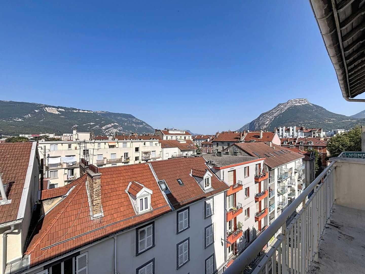 Appartement 1 pièce 37 m² · à Grenoble · 37,2 m² · 70 000 €